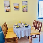 “централ” / Lägenhet