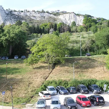 “централ” / Appartamento