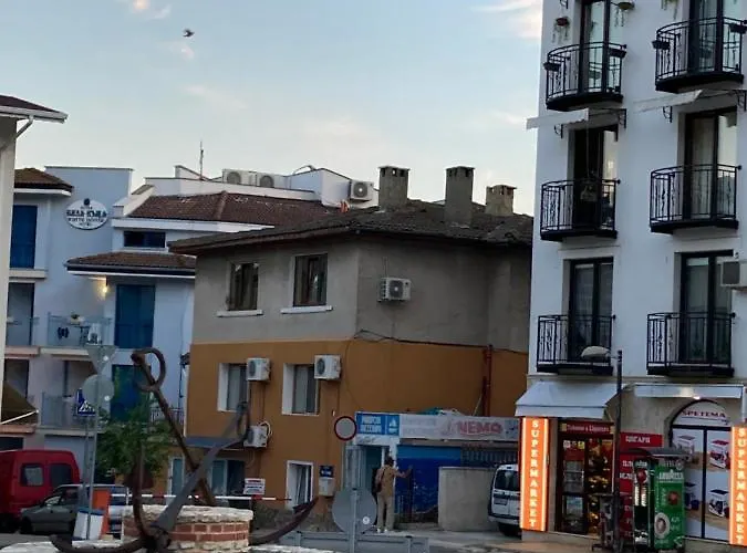 Appartamento “централ” / *