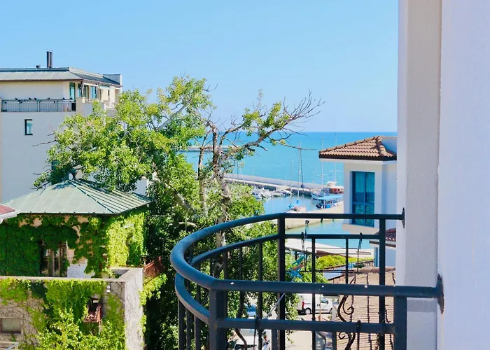 Appartamento “централ” /