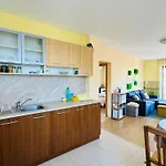 “централ” / * Balcsik