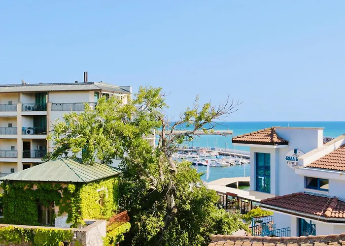 Apartment “централ” /